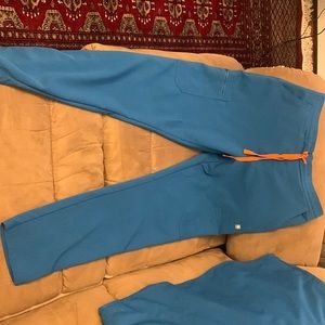 FIGS Scrubs- alpine blue super cute! Size small top and bottom! Worn twice!